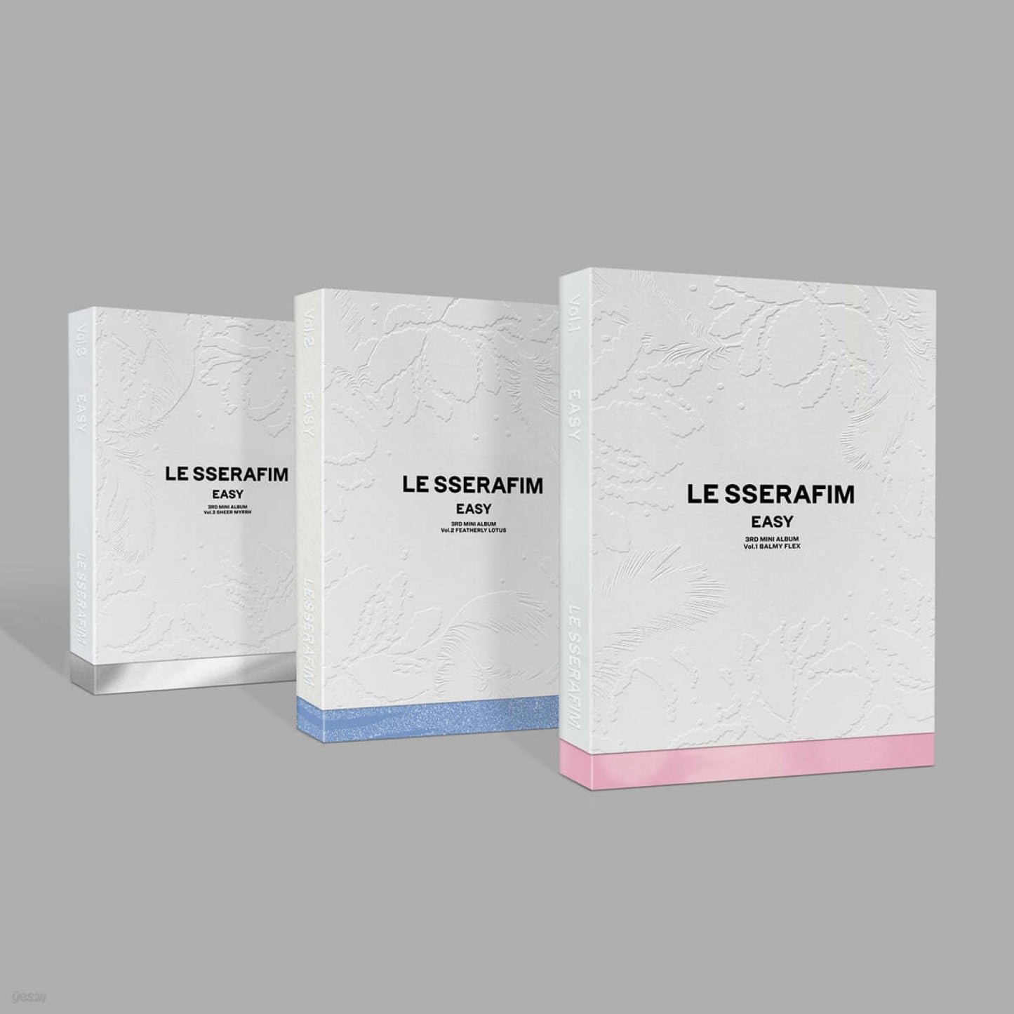 LE SSERAFIM - EASY - 3rd Mini Album (Photobook Ver.)