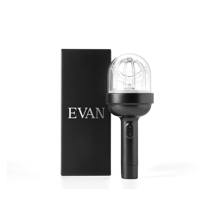 (Pre-Order) EVAN - Official Light Stick