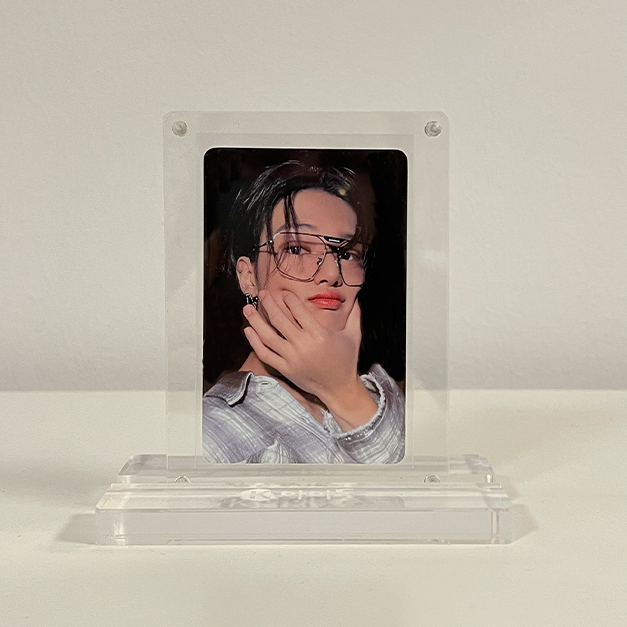 K Idol - Acrylic Photocard Stand